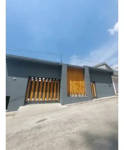 Se Vende Hermosa Casa En Colinas De Carrizal