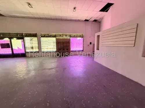 Héctor Malavé Ofrece Espectacular Galpón En Venta En Centro De Barquisimeto, Diseñado Bajo Concepto De Versatilidad Operativa, Ideal Para Tu Empresa.