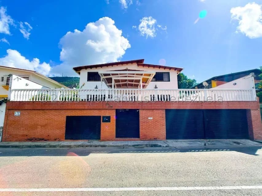 Casa (Duplex) en Venta en La Trinidad, Distrito Metropolitano