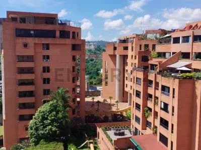 Elegante PH Duplex en venta en Los Samanes, Baruta, Caracas