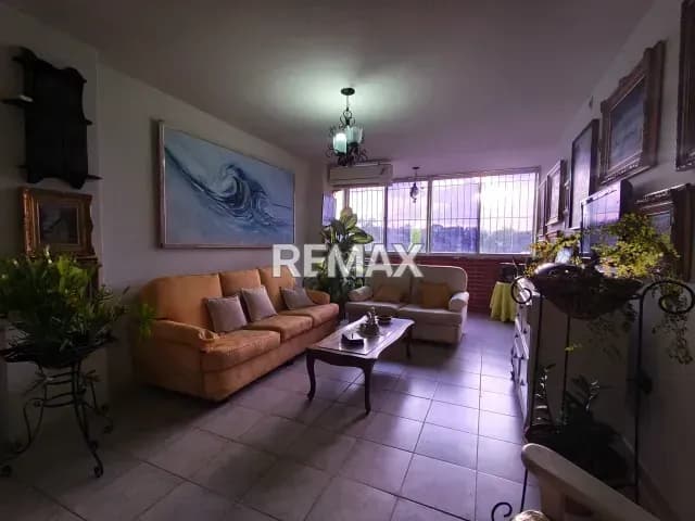 APARTAMENTO URB LOS OLIVOS FINAL AV RIBEREÑA CABUDARE