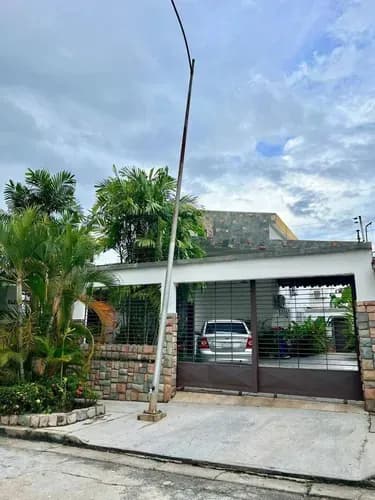 Annic Coronado Vende Casa Quinta Ubicada En El Trigal Norte De Valencia Calle Cerrada 327161