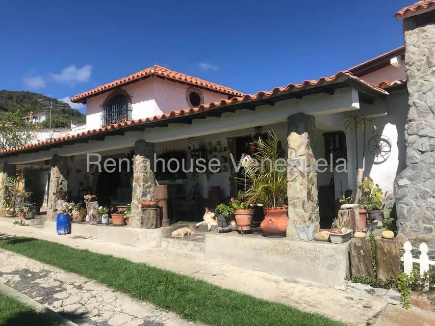 Casa (Colonial) en Venta en El Junquito, Distrito Metropolitano