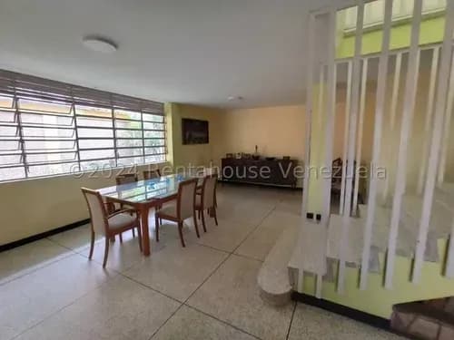 Los Dos Caminos Casa Venta