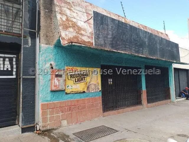 Comercial (Local Comercial) en Venta en Centro, Lara