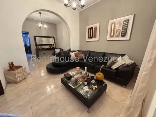 Lcda. Milagros Carrasquel Casa Venta Barquisimeto Lara Zona Oeste Economica Residencial Economico Código Inmobiliaria Rent-a-house 26-18543