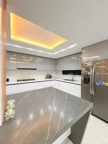 En Venta Townhouse En C.r. Costanera Village, Nueva Barcelona