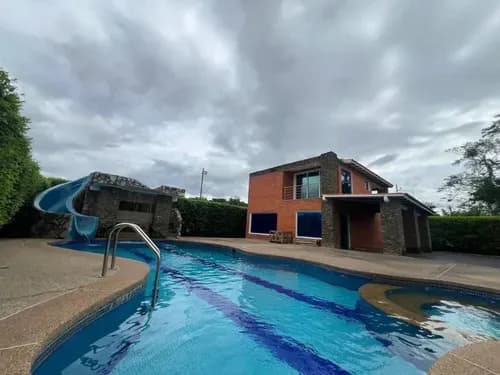 Bella Casa Con Financiamiento En Safari Ranch Tocuyito L. C