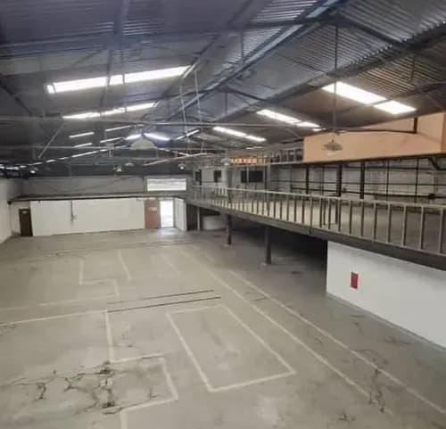 Hc Nueva Captación *codigo: F97a1d* *inmueblhc Galpón Industrial Zona Industrial La Quizanda, Valencia Estado Carabobo* Área De Terreno: 1.321mts2