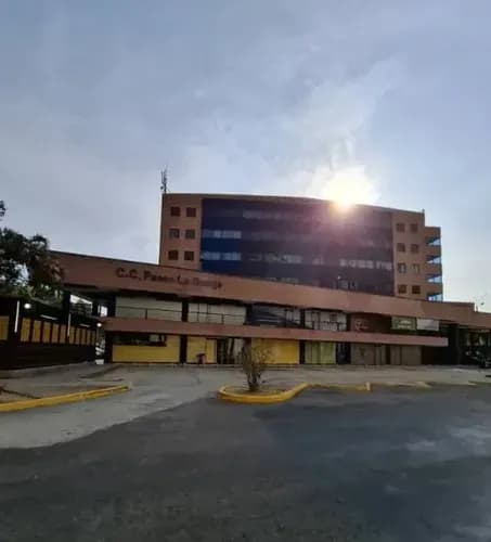 Oficina En Naguanagua Alquila Dayanna Vasquez