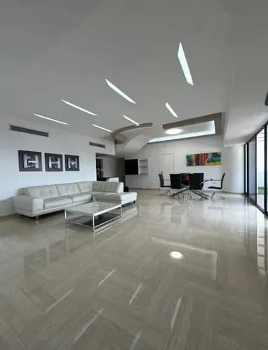 Bello Y Amplio Apartamento En Valencia La Trigaleña