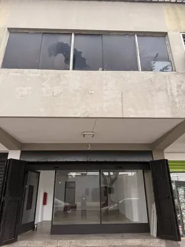 Np Alquiler De Local Comercial En Plena Av Lara Código 31282