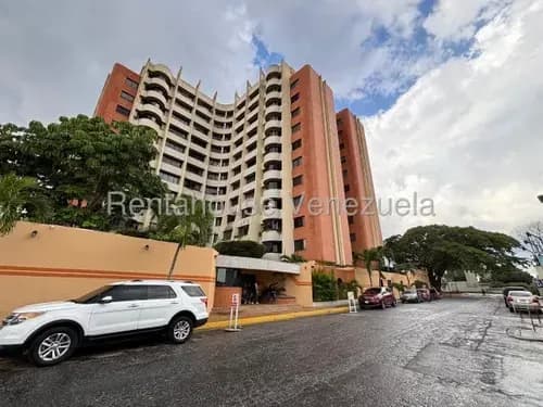 M&n Venden Apartamento Con La Mejor Ubicacion Del Este; Posee 4 Hab. Y 3 Baños; 26-12348