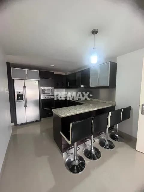 ALQUILER APARTAMENTO AMOBLADO PUEBLO NUEVO
