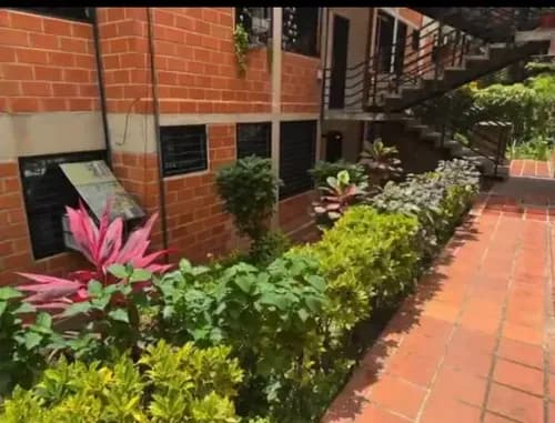 Momentum Vende Apartamento En Res Pedregal, Las Chimeneas, Valencia Edo Carabobo