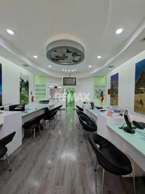 EN VENTA LOCAL COMERCIAL EN RATTAN PLAZA