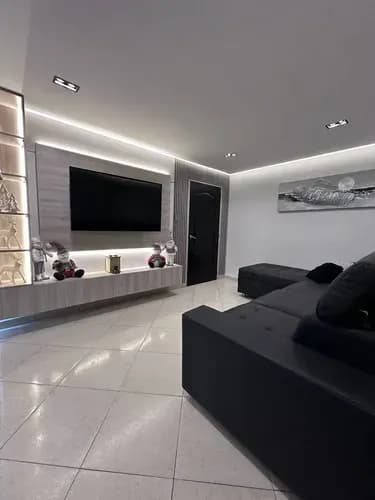 Apartamento En Venta En Mañongo Con Pozo Planta Y Piscina (solo Clientes) 330475
