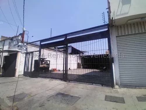# 26-19243 Alquiler Terreno Comercial Cercado Con Oficina En El Centro Barquisimeto,lara Gm
