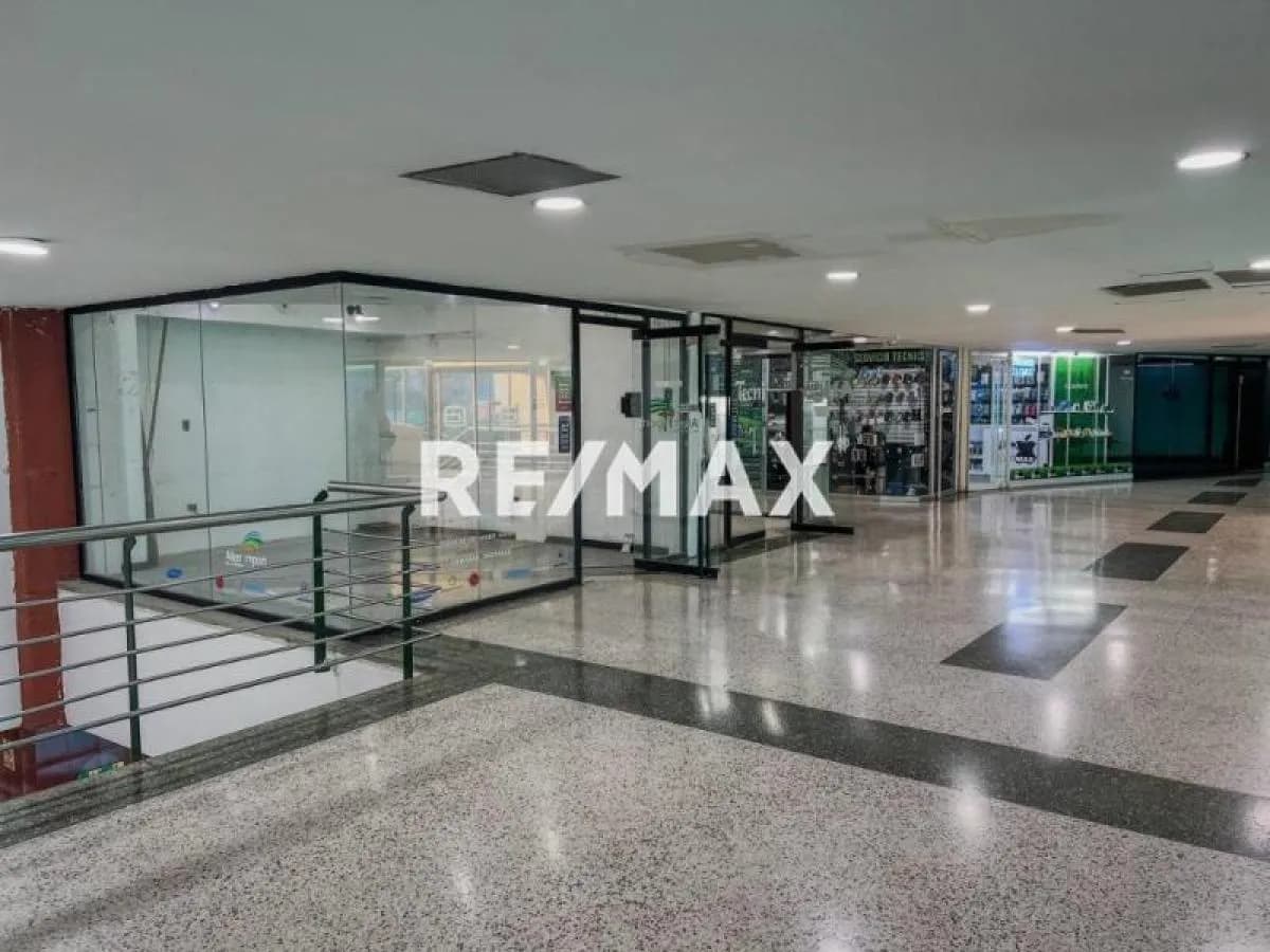 LOCAL COMERCIAL CC LAS AMERICAS
