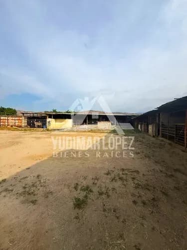 Amplio Terreno De Oportunidad Ubicado En La Av. Intercomunal, Turmero Edo. Aragua
