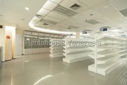 Local Comercial En Alquiler En La Urb. Boleita Norte