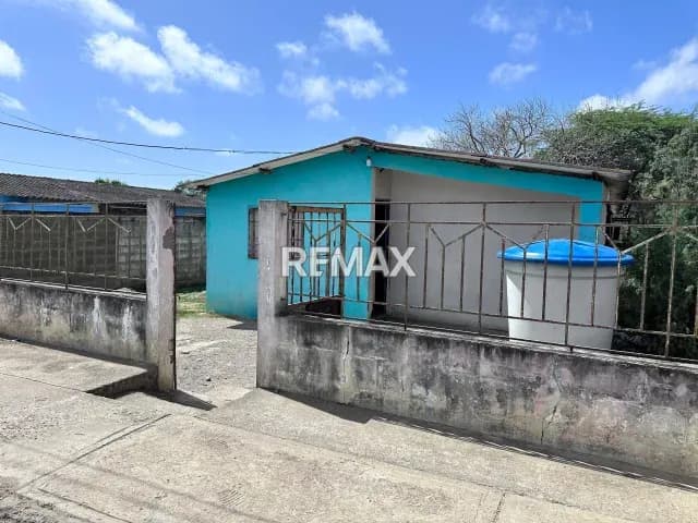 casa en venta en pueblo nuevo