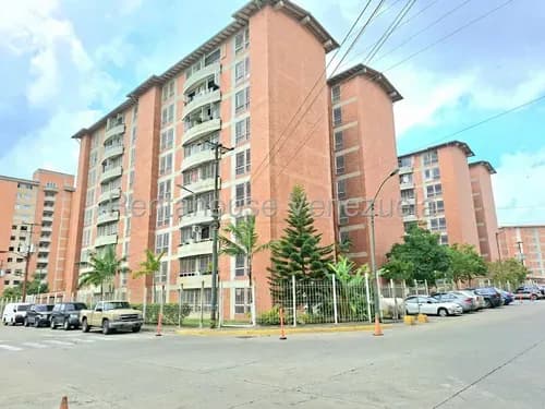 Bello Apartamento En Venta En Miravila 26-18226