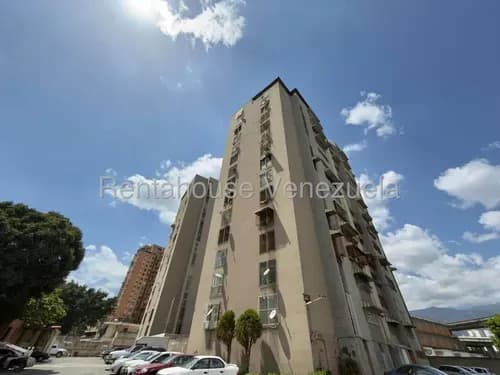 Yb Se Ofrece En Venta Bello Apartamento Remodelado En El Paraiso S #26-19755