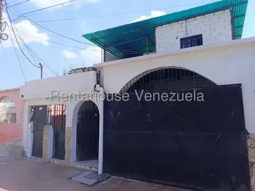 Casa En Venta En Santa Rosa Valencia Lr Carabobo Con Potencial Para Vivir Y Comercial Tu Oportunidad De Inversion