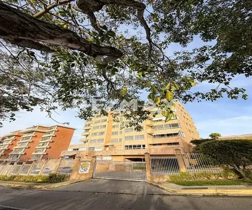 Alquiler Apartamento Lomas Del Sol 138mts/3h+s/3b/2pe
