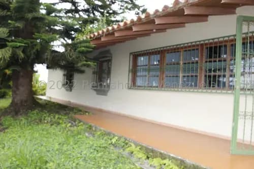 Kc.g. #23-13032déjate Cautivar Por Esta Impresionante Casa En Venta Zona Tranquila En San Antonio De Los Altos El Cují