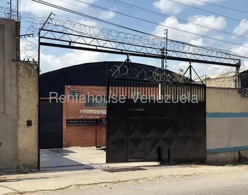 Galpon En Venta - Las Minas- Selene Marin Nobrega- #26-18008