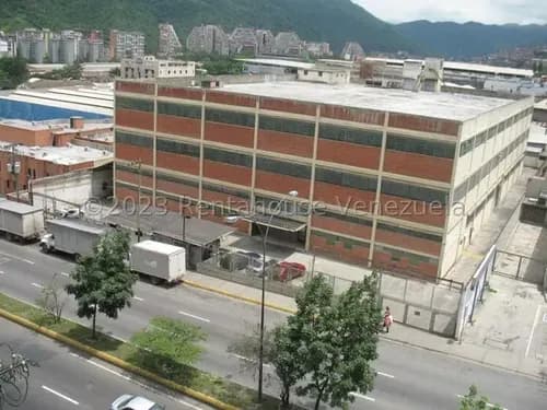 Edificio En Venta En La Yaguara Smb 24-10718 Yfg