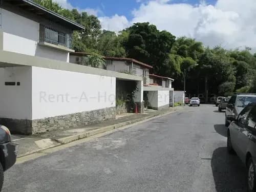 Casa En Venta Los Chorros Hg Mls #20-9010