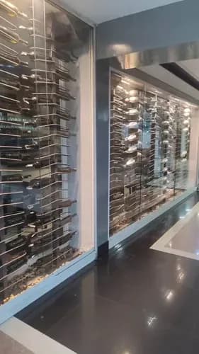 Las Mercedes Venta Fabulosa Casa Comercial, Construcción De 2 Locales Con Entradas Independientes Cada Uno, O Pueden Volver A Unir, , Actualmente Equipado Como Restaurantes