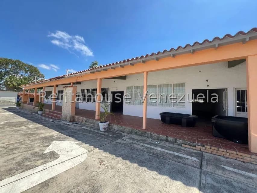 Comercial (Local Comercial) en Alquiler en Los Rastrojos, Lara