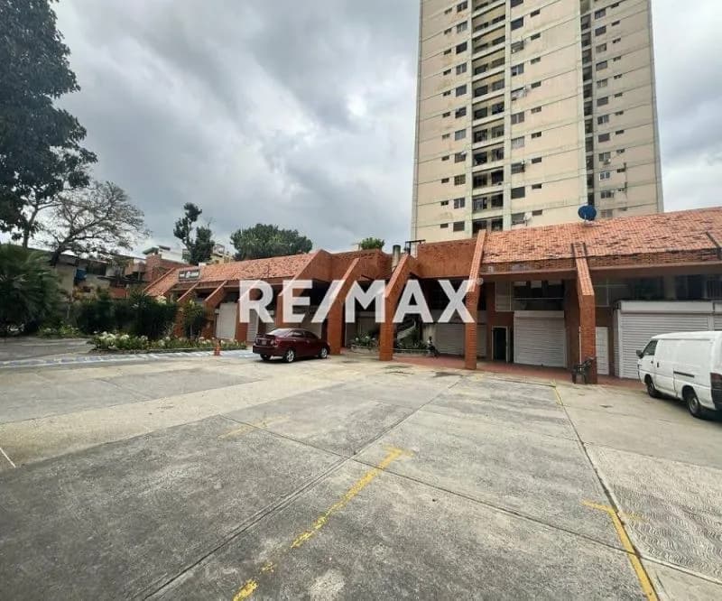 VENTA DE LOCALES COMERCIALES VALLE ABAJO