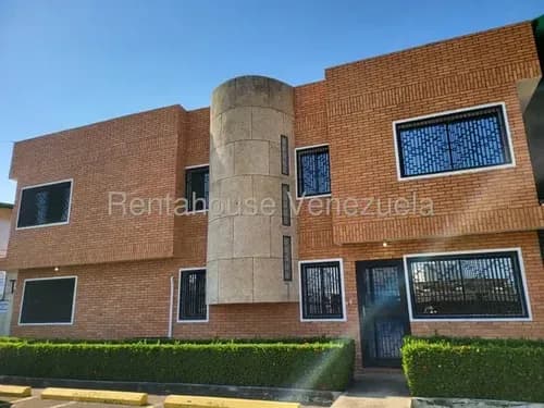 Galpón Industrial En Venta Con Oficinas, Ciudad Ojeda Mls-26-15792 Z R