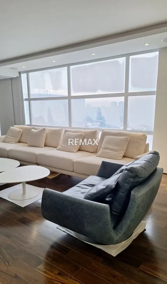ALQUILO MAJESTUOSO APARTAMENTO TIPO PENT HOUSE EN AV. EL MILAGRO CON URBANIZACION LA LAGO