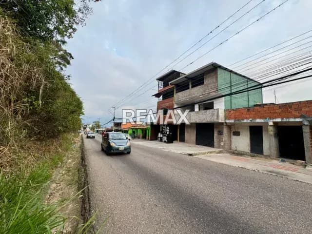 Edficio Comercial. Venta. Palmira