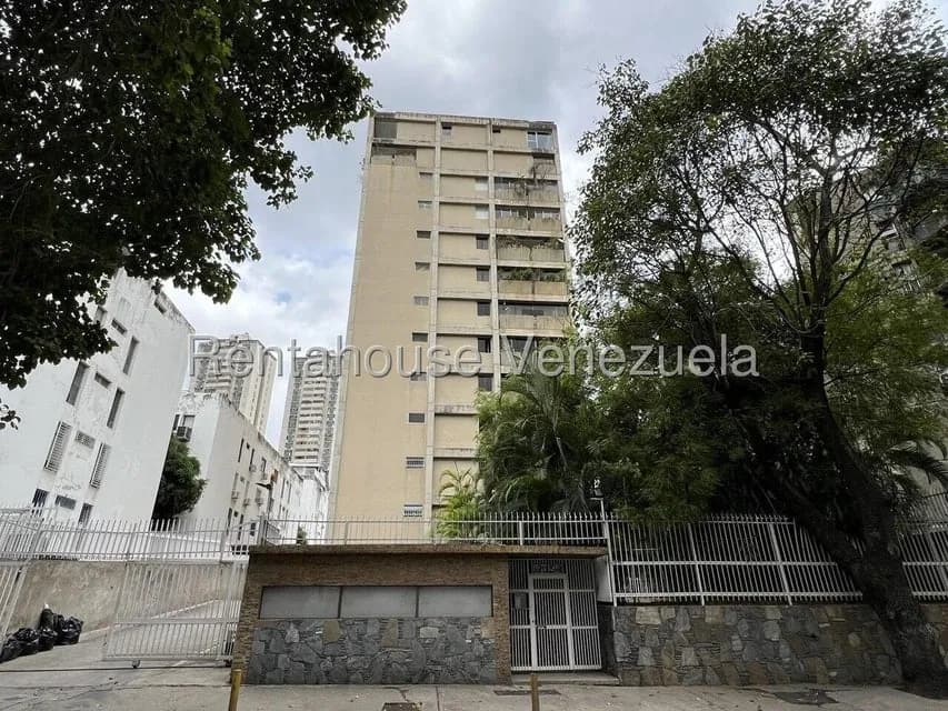Apartamento (Duplex) en Venta en Sebucan, Distrito Metropolitano