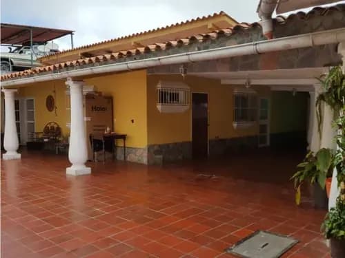 Casa En Venta: Urb. Club De Campo, San Antonio De Los Altos.