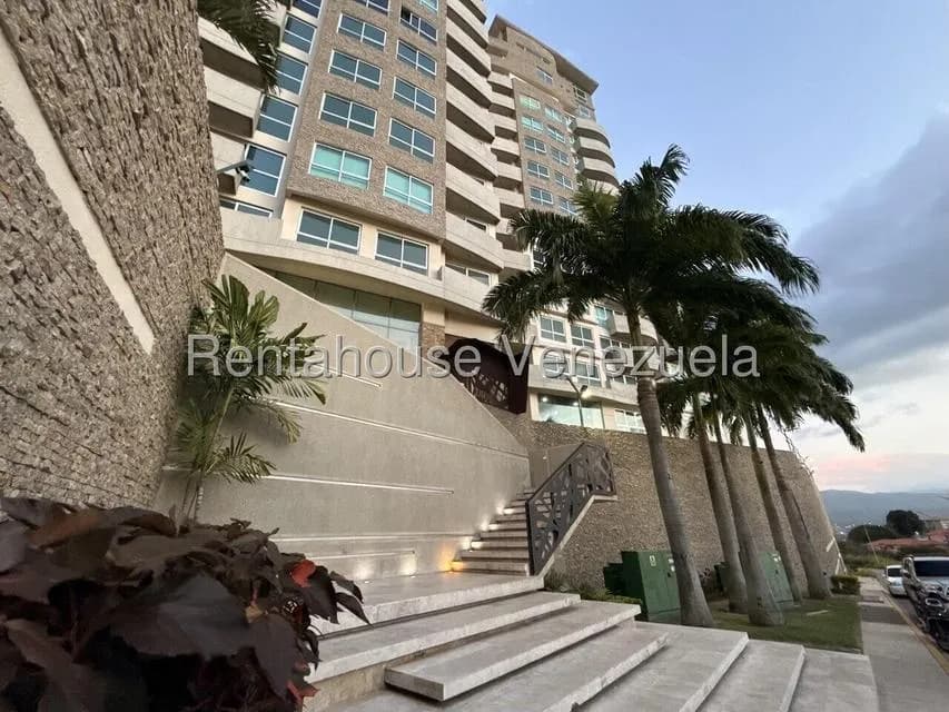 Apartamento (1 Nivel) en Alquiler en Parroquia Santa Rosa, Lara