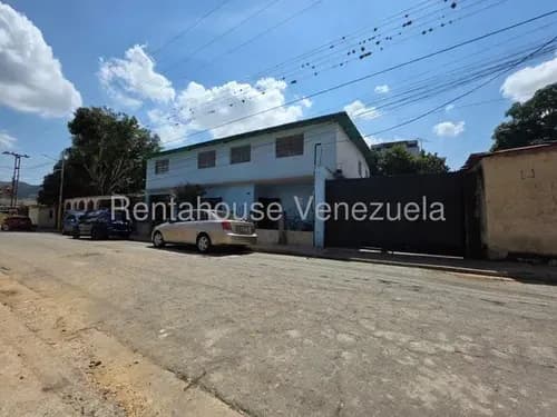 Jv Vende Casa Ubicado En Valencia, Agua Blanca, Casa Con Maximo Potencial Comercial. 26-14117 Abr28