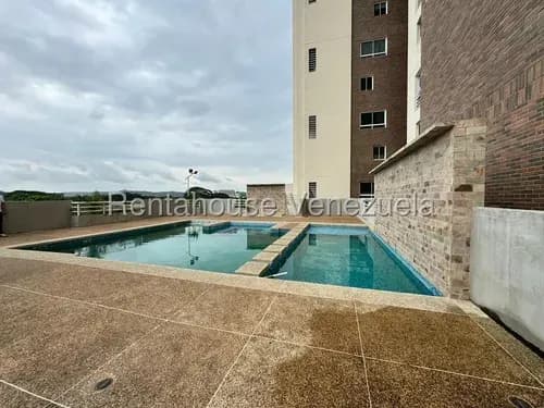 Venta En Triangulo Del Este Apartamento A Estrenar Totalmente Transformado Con Piscina Y Áreas Sociales Barquisimeto Asesora Mehilyn Perez