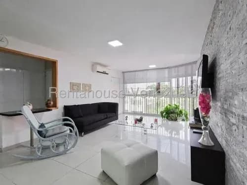 Inmuebles Milagros Nazareth Apartamento En Alquiler En Barquisimeto Lara Zona Este El Parral. Codigo Del Inmueble 26-20663 Economica Residencial Economico