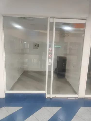 Alquiler Local Comercial Av Urdaneta Casa Bera. Mr