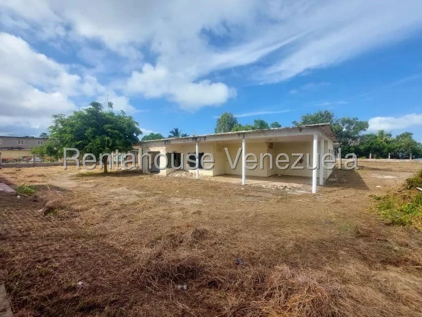 Casa (1 Nivel) en Venta en Avenida Intercomunal, Zulia