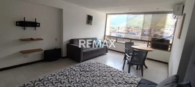APARTAMENTO TIPO LOFT AMUEBLADO, AV. ROMULO GALLEGOS