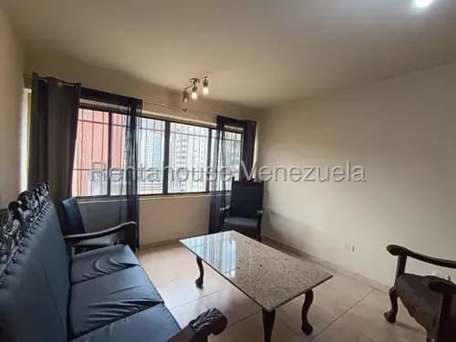 Apartamento En Venta Piso Alto, Pozo De Agua En La Trigaleña Valencia, Diana C. 26-15967